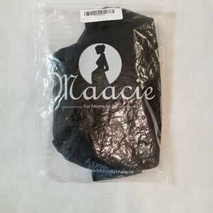 NWT Maacie Maternity Summer Elastic Waist Shorts with Pockets